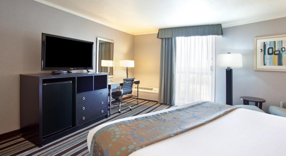 Los Angeles Double Double Room